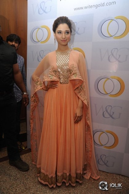 Tamannaah-Launches-Witengold-Online-Jewellery